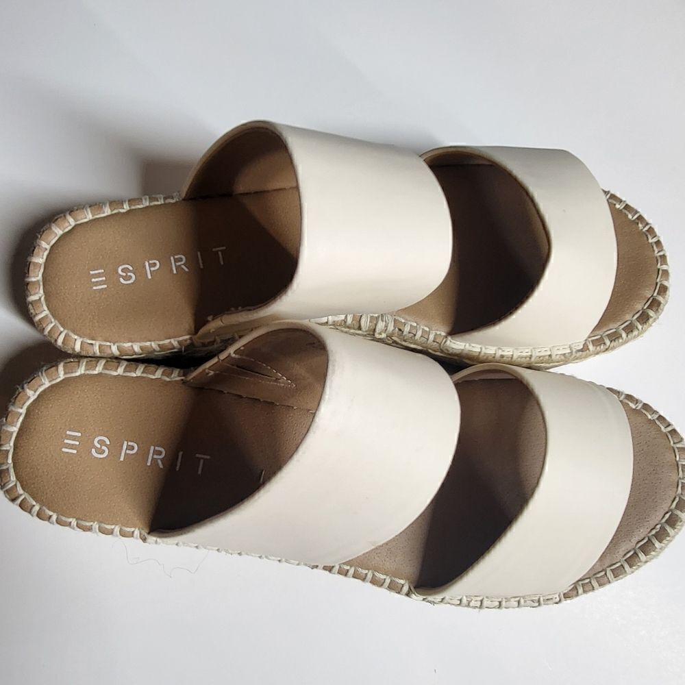 Espirit Wedge Sandals - Picture 7 of 10